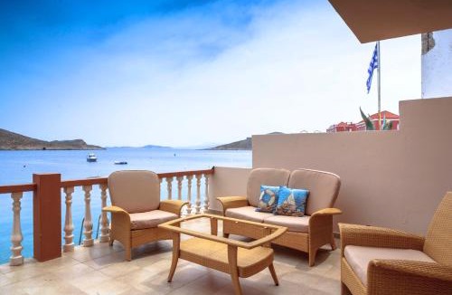 Halki House | Villa Skiadeni - Sea front house