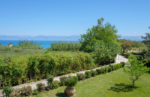Sidari Apartment | Villa Spyridoula Studio 15 on the Beach