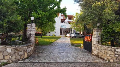 Sivota Apartment | Villa Spyros