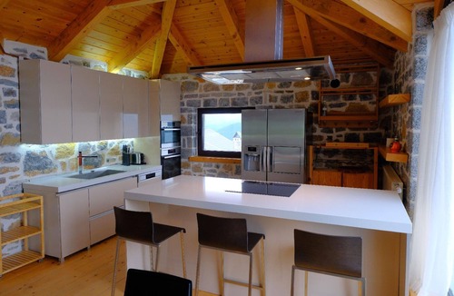 Moscopole House | VIlla St. Mary