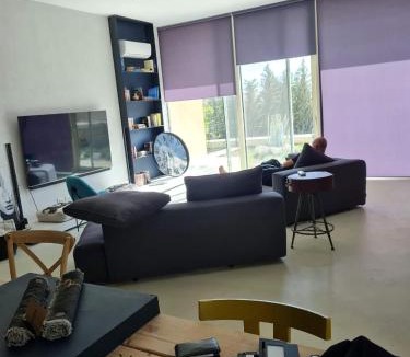 Jala Villa | Villa Vista Mare Palase