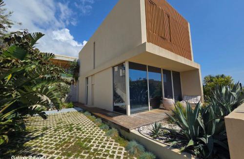 Jala Villa | Villa Vista Mare Palase