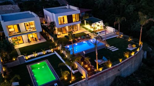 Palase Villa | Villa White Pearl
