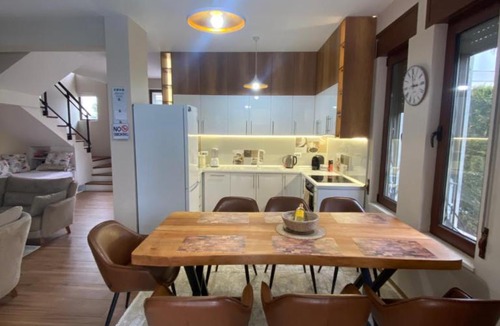 Ishem Villa | Villa with private pool