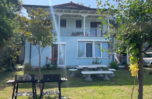 Sakës House | Village Getaway