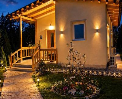 Petrele House | Village Tirane -Garden House Daias