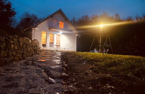 Mitrovicë House | Villat Bardhoshi