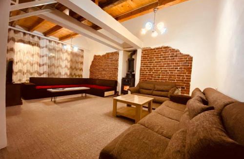Mitrovicë House | Villat Bardhoshi