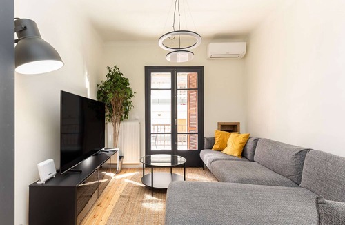 Thessaloniki City Centre Apartment | Vista: Spacious city centre home