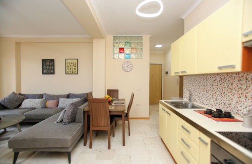 Vlore Apartment | Vlora Sunset Apartment/w Balcony & Sea View, Vlore, Albania