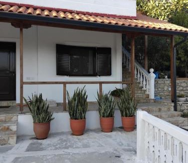 Qeparo House | Vogklis House