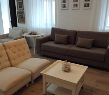 Qeparo House | Vogklis House