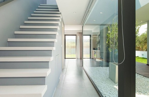 Skouloufia House | Vollständig freistehende Designervilla Vilana by Interhome