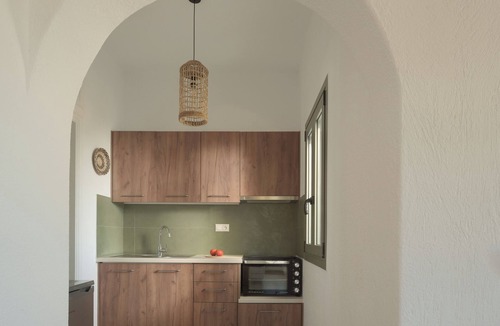 Istron Apartment | Voulisma Hills