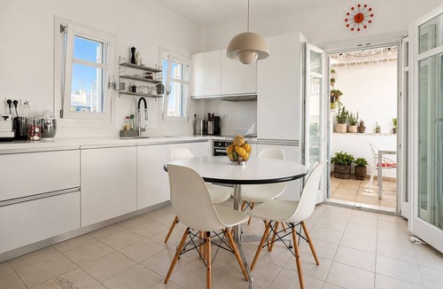 Koufonisia Apartment | Wake up above the Aegean