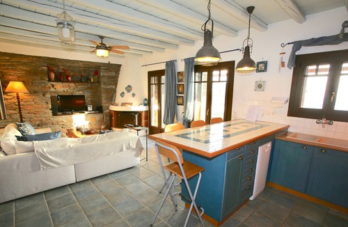 Pisses Apartment | Waterfront house, super-quiet location, almost private beach