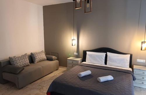 Chrisi Ammoudia Apartment | Waves Studios