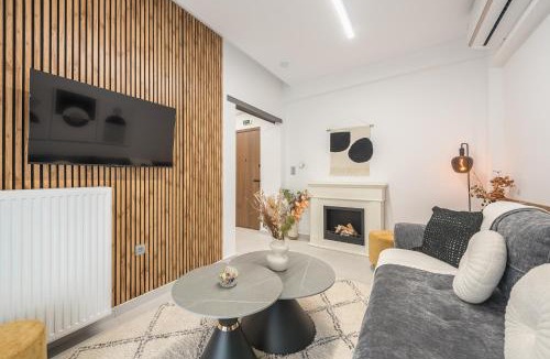 Petroupoli Apartment | West Athens Luxurius Apartment