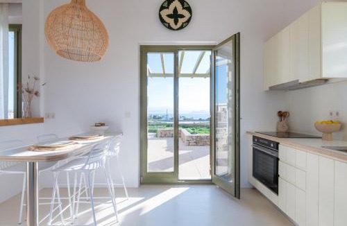 Ampelas Villa | White Cliff Villas Paros