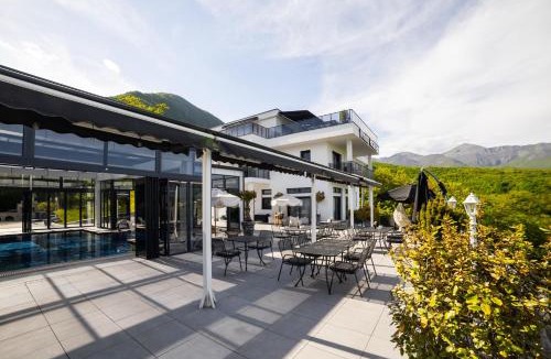 Vitomiricë Bed & Breakfast | White House Radac Peja