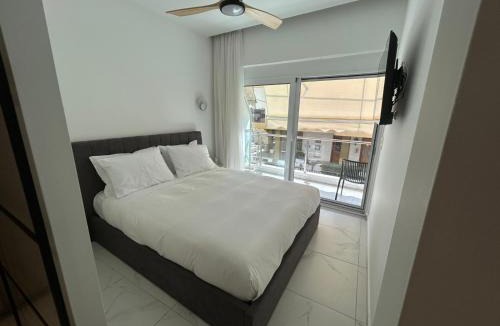 Agrinio Apartment | White Line Suite