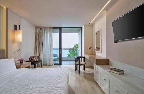 Lassi Hotel | White Rocks Hotel Kefalonia
