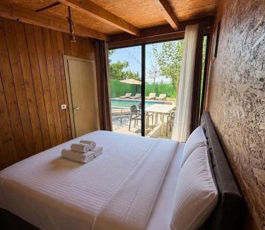 Tirana Villa | Wooden Villa Eilin 3