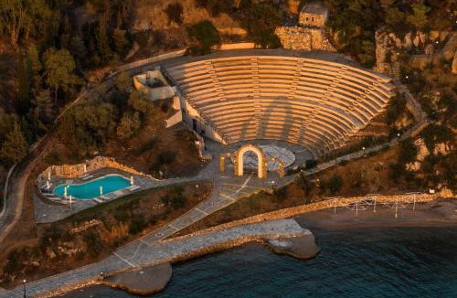 Loutraki-Agioi Theodoroi Hotel | Wyndham Loutraki Poseidon Resort