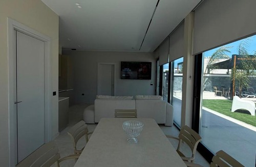 Rrushkull Villa | X Junior Villa