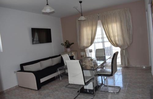 Karpathos Town Apartment | Xenios Zeus Hotel