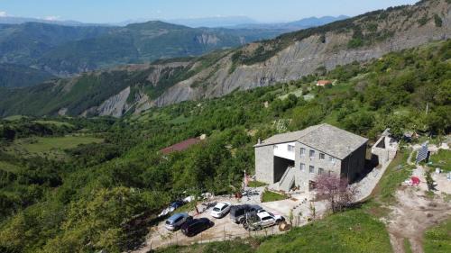 Sinje Hotel | Xhaferri Guesthouse