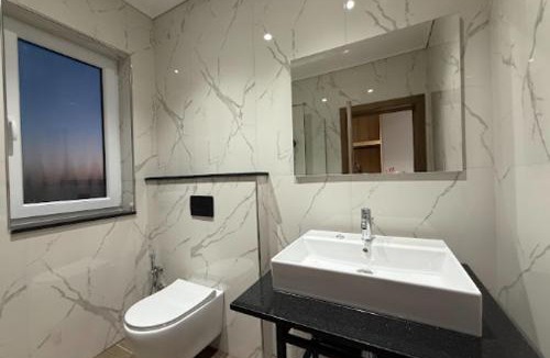 Ardenice Hotel | Xhoil Hotel