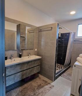 Maroneia-Sapes Apartment | Xilagani Central House