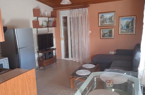 Kozani Apartment | Xristina's sofita