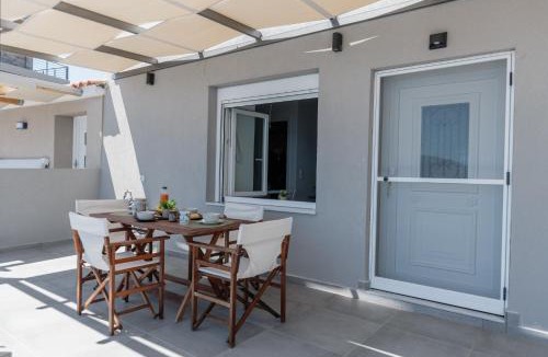 Sipiada House | Yayas view Kymi