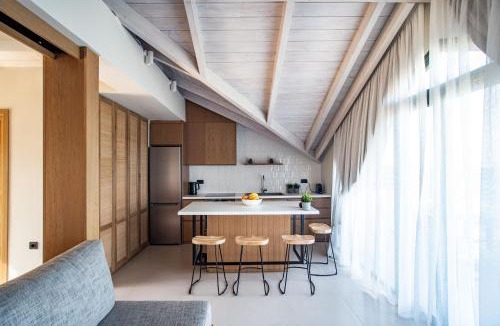 Alykes Apartment | YOLO Resort - Loft