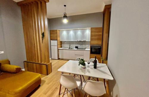 Sheqi i Vogel Apartment | Your home Fier