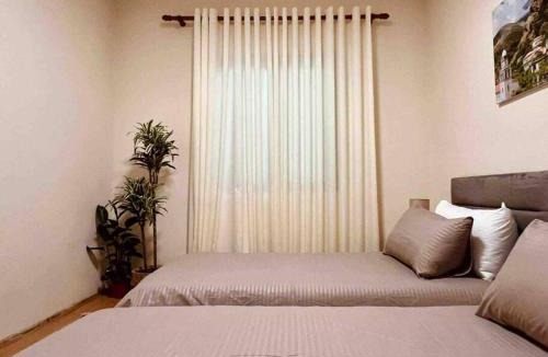 Tirana House | Zarlett House, Pazari ri ,Villa with Garden,Parking
