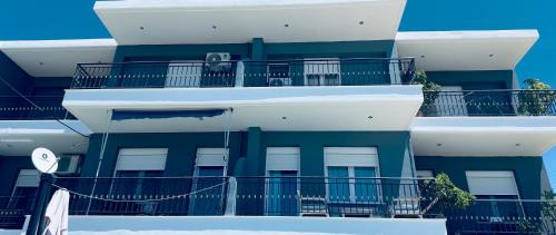 Filiates Apartment | Zen Stay Maisonette