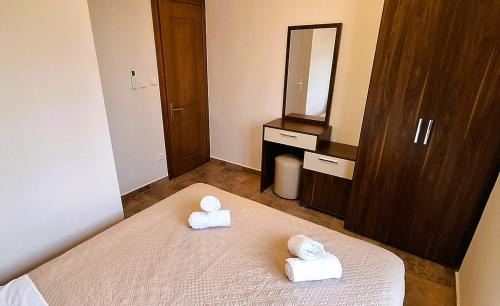 Lefkippos House | Zen Villa Porto Molo