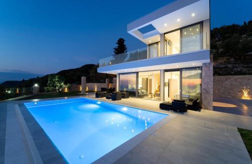 Agios Nikitas Villa | Zenvillas