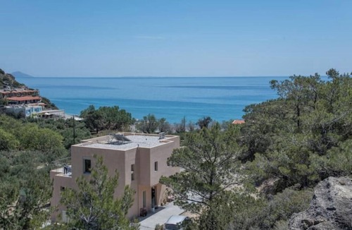 Ierapetra House | Zephyra - Refúgio à Beira-Mar com Vista Deslumbrante em Creta