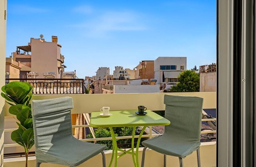 Kolokinthou Apartment | Zeta s House 550m From Agios Antonios Metro