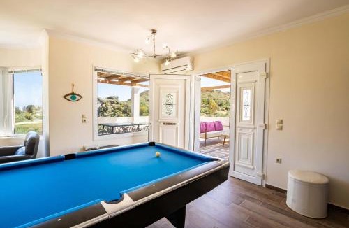 Karpathos Town Villa | Zetes Luxury Suite