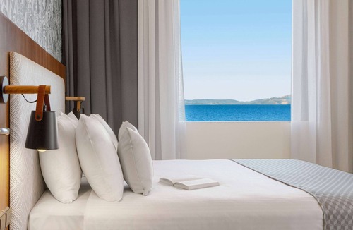 Mati Hotel | Zeus Essence Ramada by Wyndham Athens