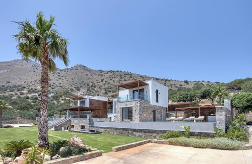 Agios Nikolaos Villa | Zeus Luxury Villas (Villa Dia)