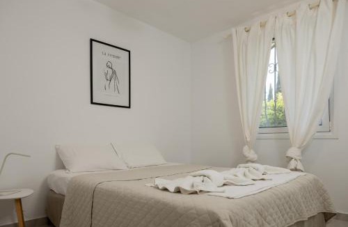Litochoro House | Zeusplace Seaside Home private beach and parking