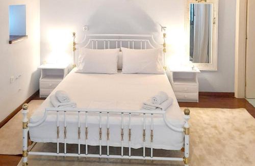 Kithira House | ZOE