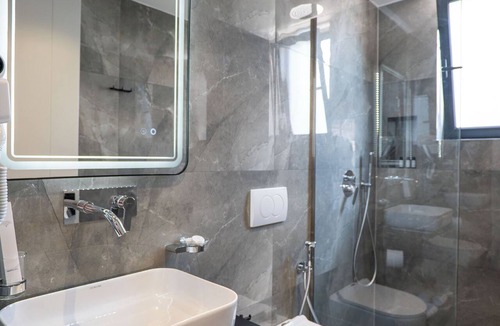 Ksamil Hotel | Zurich Hotel