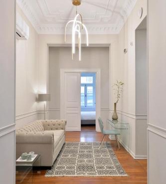 1900 ATHENIAN HOUSE